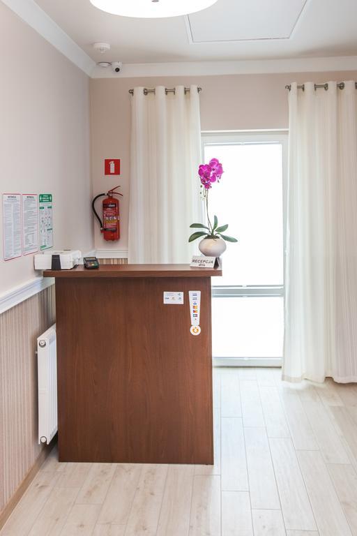 Hostel Zambrow Eksteriør bilde